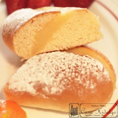 Bollo relleno de Crema