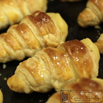 Caracola Hojaldre y Crema