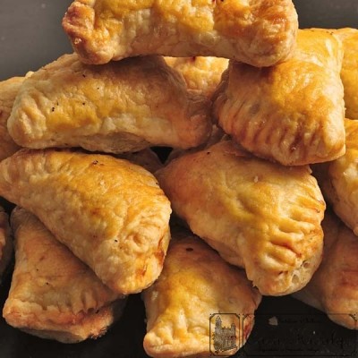 Small Puff Pastries